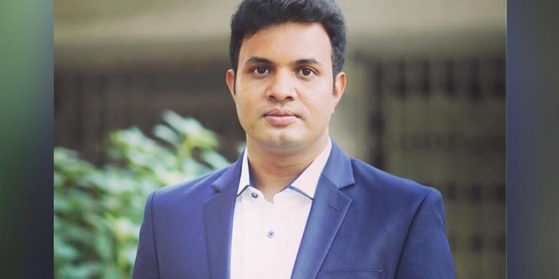 পঞ্চগড়ে নিষিদ্ধ ছাত্রলীগের সভাপতি সাদ্দামের বাসায় আগুন পঞ্চগড়ে নিষিদ্ধ ছাত্রলীগের সভাপতি সাদ্দামের বাসায় আগুন