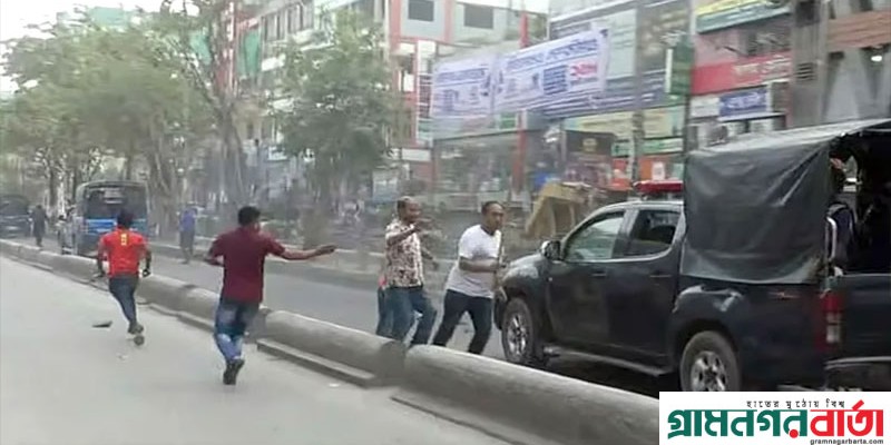 আইভীকে গ্রেপ্তার করে নিয়ে যাওয়ার পথে পুলিশের গাড়িবহরে হামলা আইভীকে গ্রেপ্তার করে নিয়ে যাওয়ার পথে পুলিশের গাড়িবহরে হামলা
