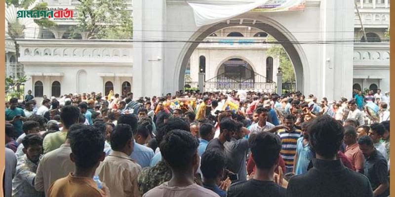টানা চার দিন ধরে চলছে ইশরাক সমর্থকদের বিক্ষোভ টানা চার দিন ধরে চলছে ইশরাক সমর্থকদের বিক্ষোভ