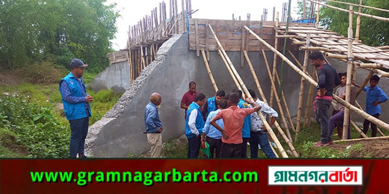 পঞ্চগড়ে সড়কবিহীন অর্ধকোটি টাকার সেতু নির্মাণ, দুদকের অভিযান পঞ্চগড়ে সড়কবিহীন অর্ধকোটি টাকার সেতু নির্মাণ, দুদকের অভিযান