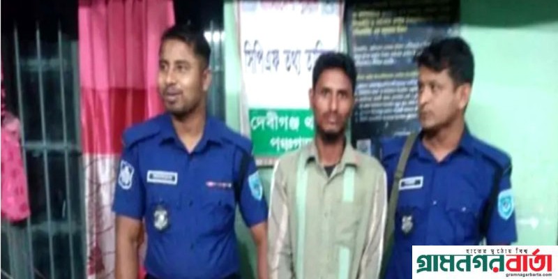 দেবীগঞ্জে ১২ বোতল বিদেশী মদ সহ যুবক আটক দেবীগঞ্জে ১২ বোতল বিদেশী মদ সহ যুবক আটক
