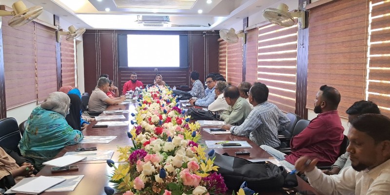 সিরাজদিখানে জলবায়ু পরিবর্তনের ফলে স্বাস্থ্যগত ঝুঁকি মোকাবিলা ও প্রতিরোধ বিষয়ক অবহিতকরণ সভা অনুষ্ঠিত সিরাজদিখানে জলবায়ু পরিবর্তনের ফলে স্বাস্থ্যগত ঝুঁকি মোকাবিলা ও প্রতিরোধ বিষয়ক অবহিতকরণ সভা অনুষ্ঠিত