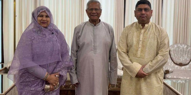 প্রধান উপদেষ্টার সঙ্গে সস্ত্রীক সেনাপ্রধানের সাক্ষাৎ প্রধান উপদেষ্টার সঙ্গে সস্ত্রীক সেনাপ্রধানের সাক্ষাৎ