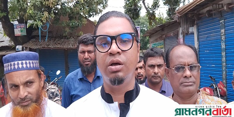 ভারত পুশইন করছে এবং সেখান থেকে সন্ত্রাসীরা এসে দেশকে অস্থিতিশীল করার চেষ্টা করছে ভারত পুশইন করছে এবং সেখান থেকে সন্ত্রাসীরা এসে দেশকে অস্থিতিশীল করার চেষ্টা করছে