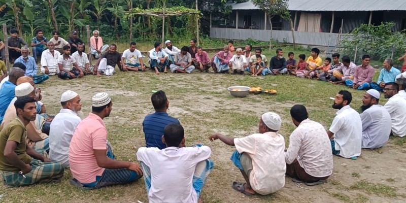 মাদারীপুরে মাদক ছেড়ে ফলের আয়োজন: দীর্ঘ বছর পর একত্রিত তিন এলাকার লোক মাদারীপুরে মাদক ছেড়ে ফলের আয়োজন: দীর্ঘ বছর পর একত্রিত তিন এলাকার লোক