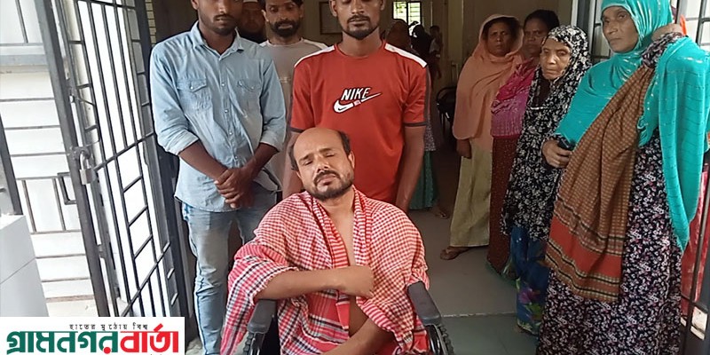 শিবগঞ্জে প্রেমে রাজি না হওয়ায় স্কুল ছাত্রীকে অপহরণের চেষ্টা বাধা দেওয়ায় শিক্ষককে মারপিট শিবগঞ্জে প্রেমে রাজি না হওয়ায় স্কুল ছাত্রীকে অপহরণের চেষ্টা বাধা দেওয়ায় শিক্ষককে মারপিট