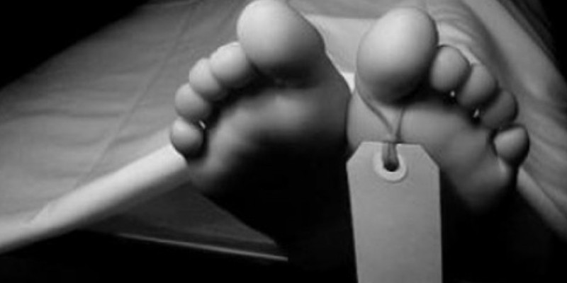 মাদক ব্যবসার অভিযোগ তুলে মা-মেয়ে-ছেলেকে ‘পিটিয়ে হত্যা’ মাদক ব্যবসার অভিযোগ তুলে মা-মেয়ে-ছেলেকে ‘পিটিয়ে হত্যা’