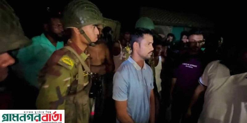 পঞ্চগড়ে চাঁদা দাবির অভিযোগে এক কনস্টেবল সহ ভুয়া পুলিশ আটক 