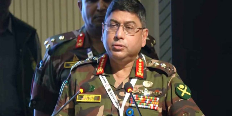 মানবিক মানুষ না হলে দেশের উন্নতি সম্ভব হবে না: সেনাপ্রধান