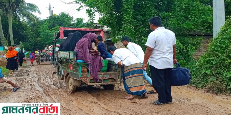 আদমদীঘির শিয়ালশন-জিনইর সড়কের বেহাল দশা আদমদীঘির শিয়ালশন-জিনইর সড়কের বেহাল দশা
