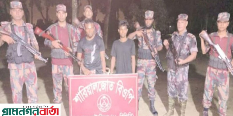 পঞ্চগড় সীমান্তে ২ মানব পাচারকারী আটক পঞ্চগড় সীমান্তে ২ মানব পাচারকারী আটক
