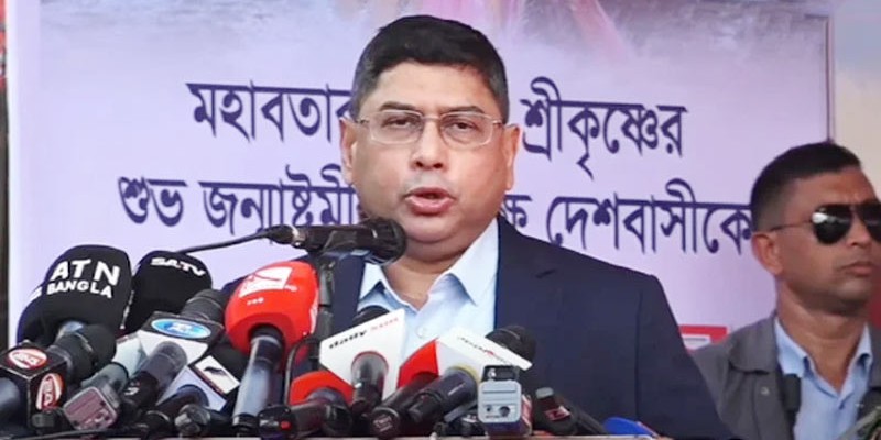 বাংলাদেশে ধর্ম-বর্ণের ভেদাভেদ নেই, সবার অধিকার সমান: সেনাপ্রধান বাংলাদেশে ধর্ম-বর্ণের ভেদাভেদ নেই, সবার অধিকার সমান: সেনাপ্রধান