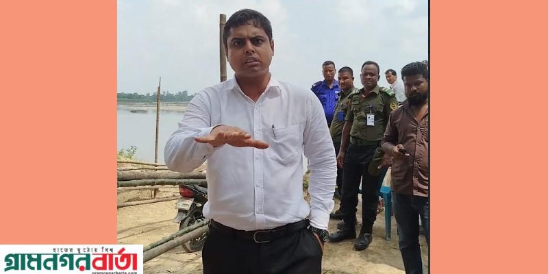সাংবাদিকদের কে সন্ত্রাসী বললেন নির্বাহী ম্যাজিস্ট্রেট তাহমিদুর রহমান সাংবাদিকদের কে সন্ত্রাসী বললেন নির্বাহী ম্যাজিস্ট্রেট তাহমিদুর রহমান