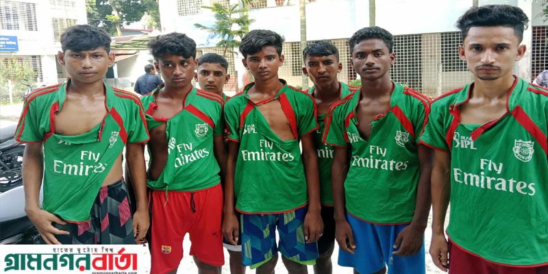নন্দীগ্রামে গ্রীষ্মকালীন ক্রীড়া প্রতিযোগিতার বাছাই পর্বে সংঘর্ষে আহত ১২ নন্দীগ্রামে গ্রীষ্মকালীন ক্রীড়া প্রতিযোগিতার বাছাই পর্বে সংঘর্ষে আহত ১২