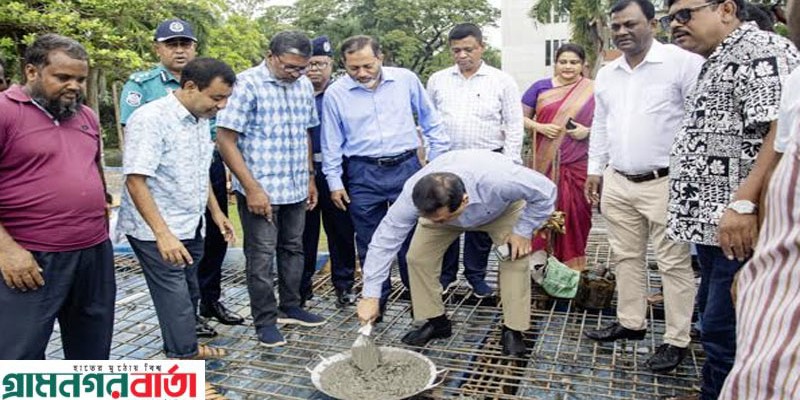 রাজশাহীর কেন্দ্রীয় উদ্যানে নির্মাণাধীন মসজিদের ছাদ ঢালাই কাজের উদ্বোধন রাজশাহীর কেন্দ্রীয় উদ্যানে নির্মাণাধীন মসজিদের ছাদ ঢালাই কাজের উদ্বোধন