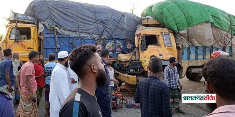 ময়মনসিংহে দাঁড়িয়ে থাকা ট্রাকে আরেক ট্রাকের ধাক্কা, চালকসহ নিহত ২ ময়মনসিংহে দাঁড়িয়ে থাকা ট্রাকে আরেক ট্রাকের ধাক্কা, চালকসহ নিহত ২