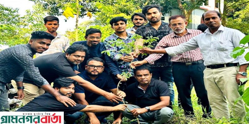 আদমদীঘিতে যুবদলের প্রতিষ্ঠাবার্ষিকী উপলক্ষে বৃক্ষরোপন ও পোনা মাছ অবমুক্ত আদমদীঘিতে যুবদলের প্রতিষ্ঠাবার্ষিকী উপলক্ষে বৃক্ষরোপন ও পোনা মাছ অবমুক্ত
