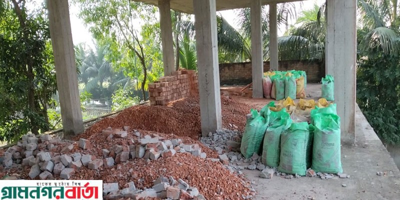 সিরাজদিখানে জমি বিক্রির করেও মালিকানা দাবি করে মিথ্যা মামলা ও হয়রানির অভিযোগ