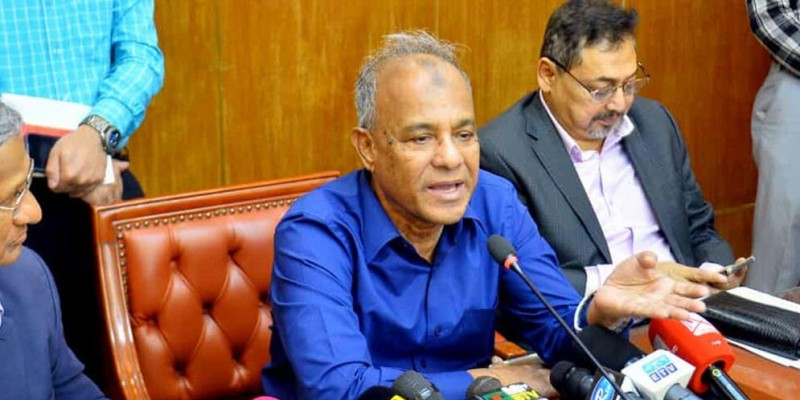 শেখ হাসিনার রায় ঘিরে সবাই স্বাভাবিকভাবে চলাফেরা করছে, আতঙ্ক নেই: স্বরাষ্ট্র উপদেষ্টা