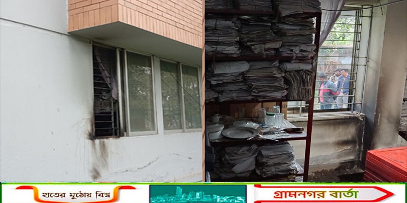 কুষ্টিয়ায় নির্বাচন অফিসে দুর্বৃত্তদের আগুন