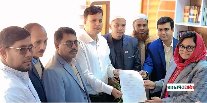 বগুড়া-৪ আসনে বিএনপি প্রার্থী মোশারফ হোসেনের মনোনয়নপত্র সংগ্রহ