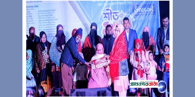 পঞ্চগড়ে সুখি বউ-শাশুড়ীকে সন্মাননা প্রদান