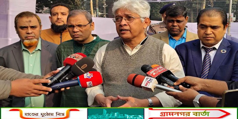 যারা ফ্যাসিবাদের সহযোগী তারাই ‘না’ ভোট চাচ্ছে : উপদেষ্টা আদিলুর