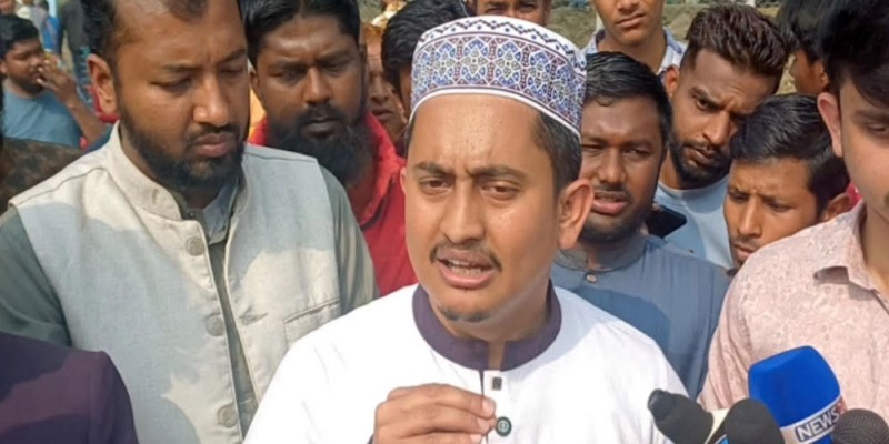 দেশের বাইরে বসে বাংলাদেশের ভাগ্য নির্ধারণ করার দিন আর নেই: সারজিস