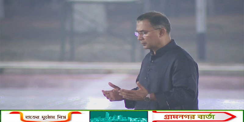 ইতিহাসে প্রথমবার শহীদ মিনারে ভাষা শহীদদের রুহের মাগফিরাত কামনায় দোয়া প্রধানমন্ত্রীর