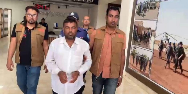 মাদারীপুরে  ক্লুলেস হত্যাকাণ্ডের রহস্য উদঘাটন, আসামি গ্রেফতার