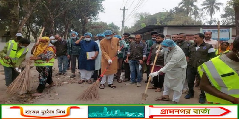 পঞ্চগড়ে ডেঙ্গু ও চিকনগুনিয়া প্রতিরোধ কর্মসূচীতে প্রতি মন্ত্রী ফরহাদ হোসেন আজাদ এমপি