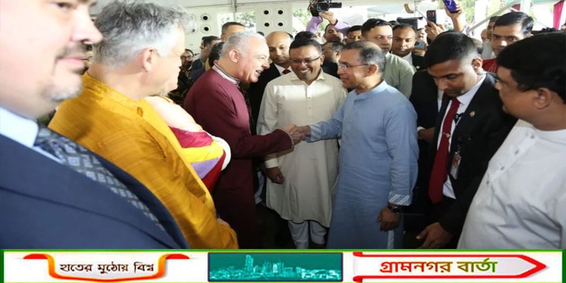 যমুনায় সর্বসাধারণ ও কূটনীতিকদের সঙ্গে প্রধানমন্ত্রীর ঈদ শুভেচ্ছা বিনিময়