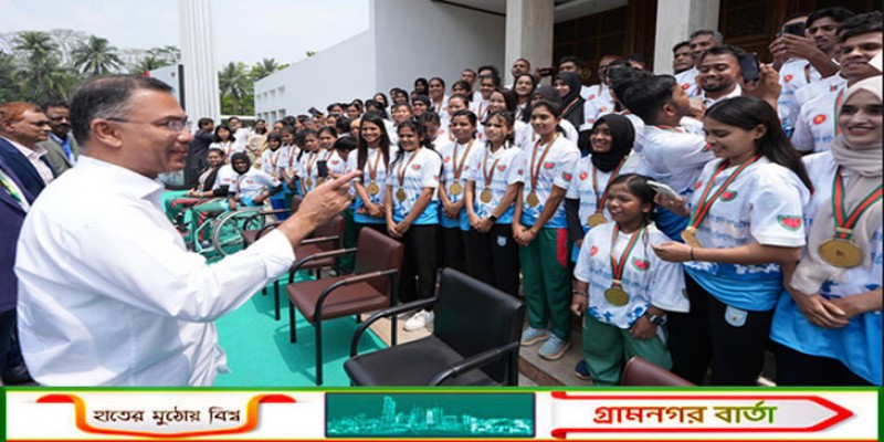 কোনো রাজনৈতিক দলের সদস্য হবেন না: খেলোয়াড়দের প্রতি আহ্বান প্রধানমন্ত্রীর