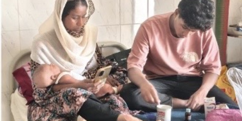 মাদারীপুরে হামের উপসর্গ নিয়ে শিশুর মৃত্যু : হাসপাতালে ভর্তি -১১