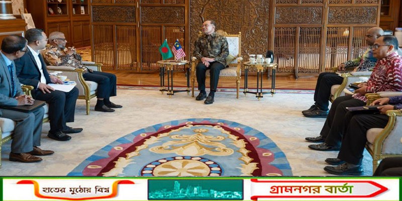 মালয়েশিয়ার প্রধানমন্ত্রীর সঙ্গে সাক্ষাৎ মন্ত্রী-উপদেষ্টার: শ্রমবাজার খোলা ও ব্যয় হ্রাসের সম্মতি