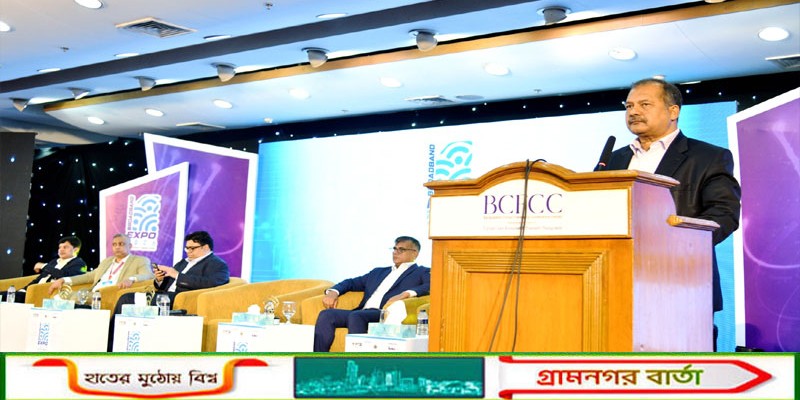 ‘অপতথ্যের হাত থেকে সুরক্ষা’ এখন নাগরিক অধিকার: তথ্যমন্ত্রী   