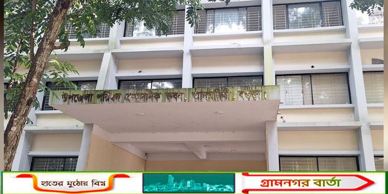 আদমদীঘিতে গুরুত্বপূর্ণ ছয় দপ্তরে নেই প্রধান কর্মকর্তা, সেবায় স্থবিরতা