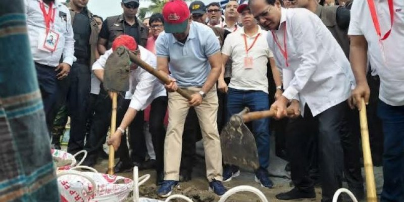 ত্রিশালে ধরার খাল পুনঃখননের উদ্বোধন করলেন প্রধানমন্ত্রী তারেক রহমান